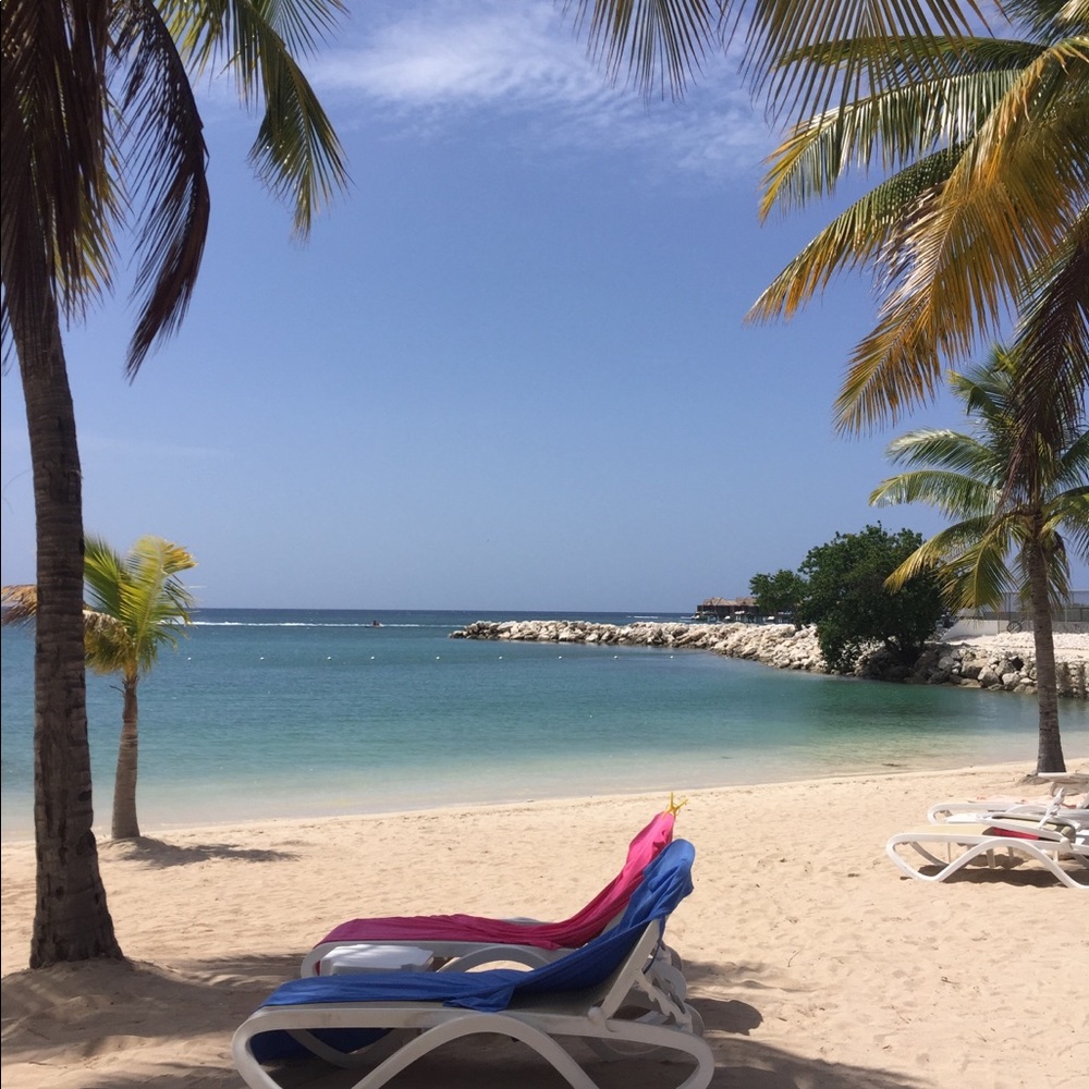 Meet your Posher, Lakeisha